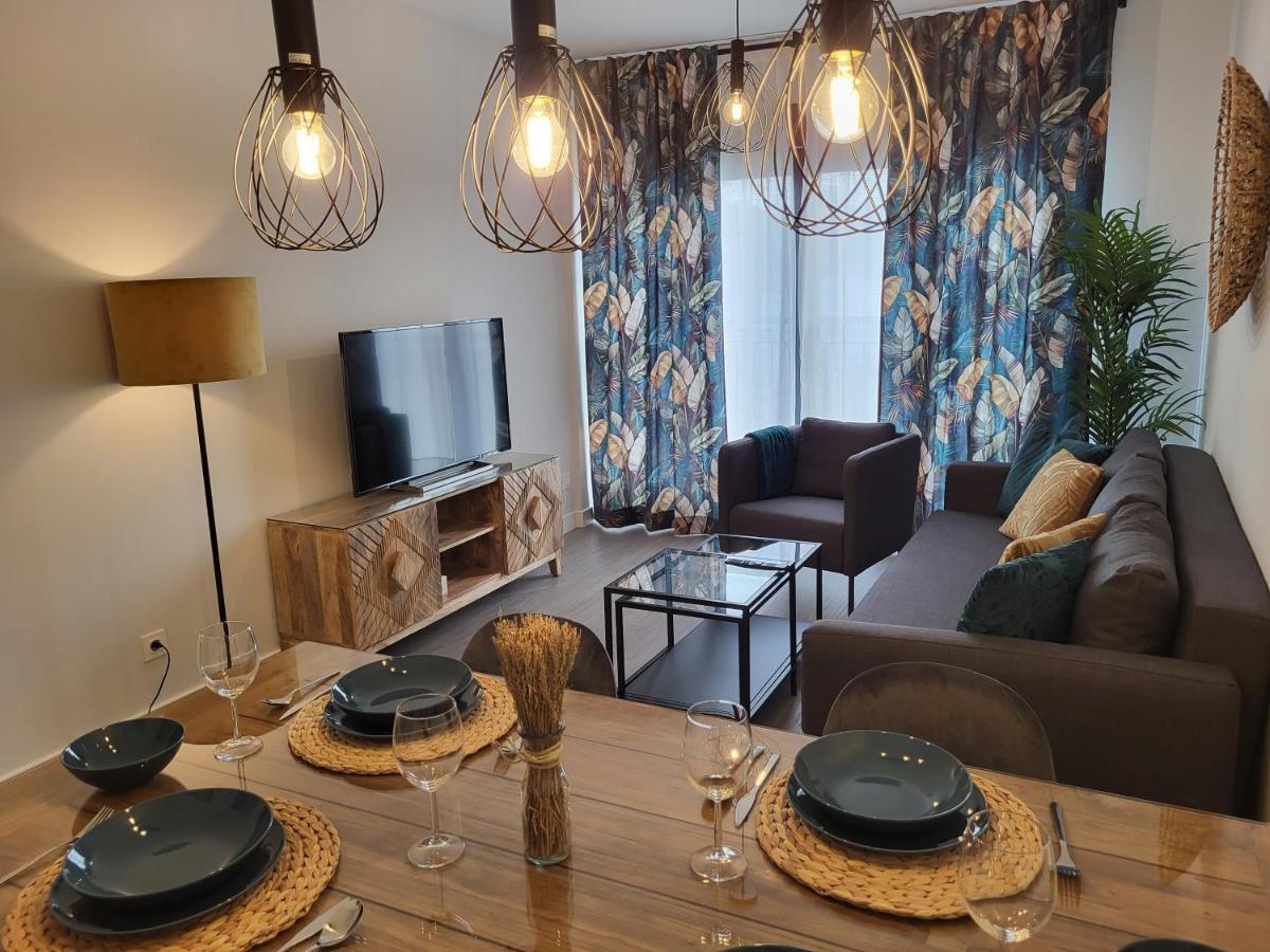 Alazan Jerez Iv-Parking Gratis-Wifi-Netflix Apartment เฮเรซ เด ลาฟรอนเตรา ภายนอก รูปภาพ