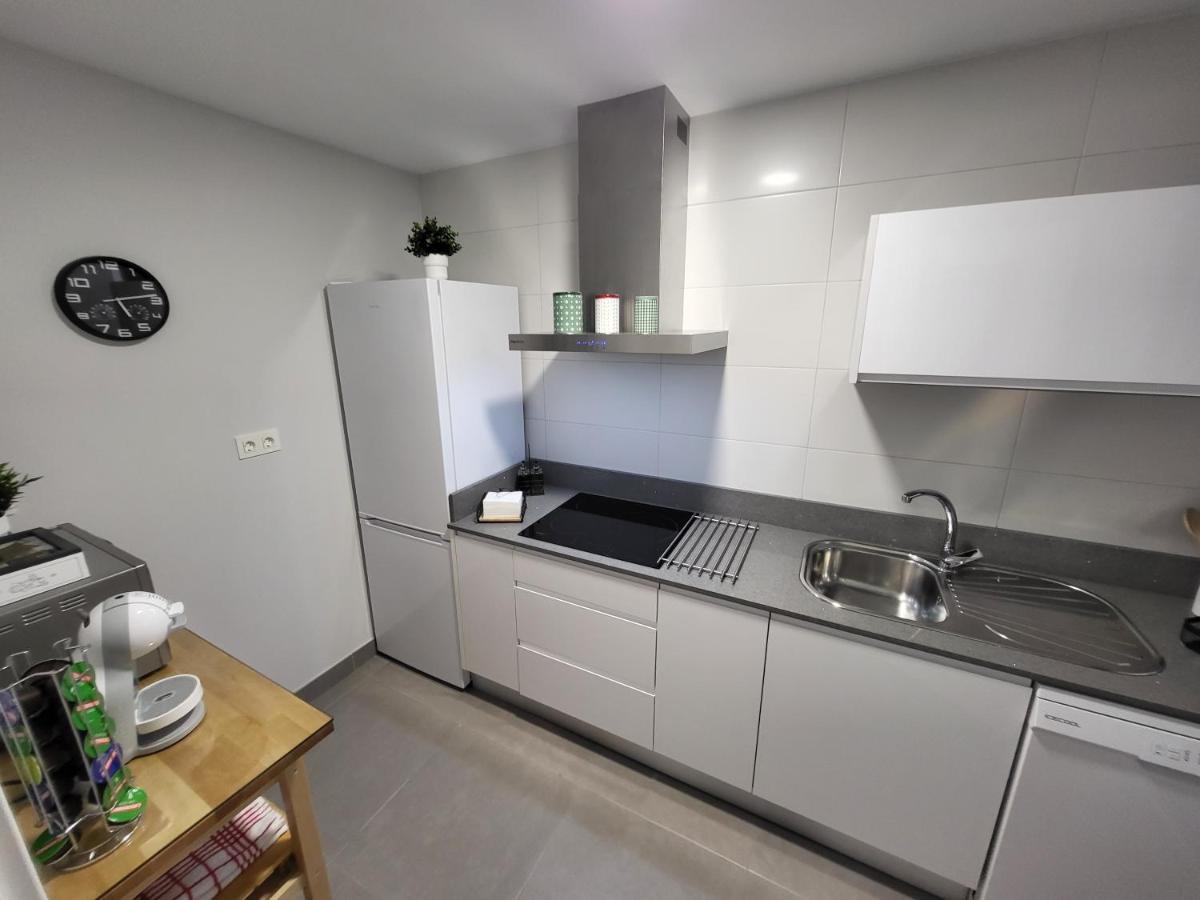Alazan Jerez Iv-Parking Gratis-Wifi-Netflix Apartment เฮเรซ เด ลาฟรอนเตรา ภายนอก รูปภาพ
