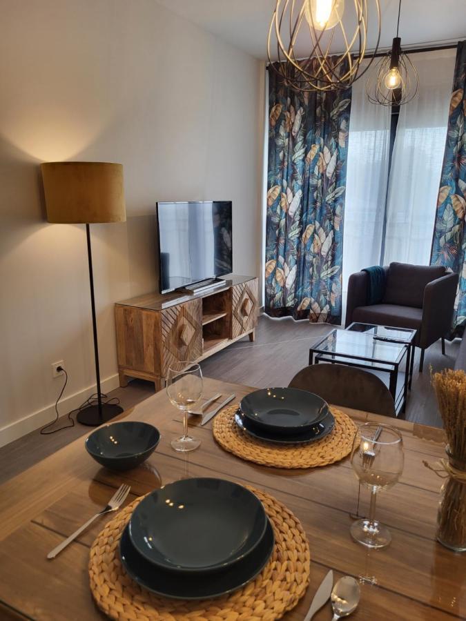 Alazan Jerez Iv-Parking Gratis-Wifi-Netflix Apartment เฮเรซ เด ลาฟรอนเตรา ภายนอก รูปภาพ