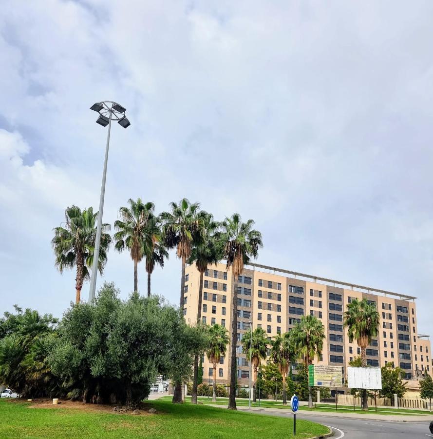 Alazan Jerez Iv-Parking Gratis-Wifi-Netflix Apartment เฮเรซ เด ลาฟรอนเตรา ภายนอก รูปภาพ